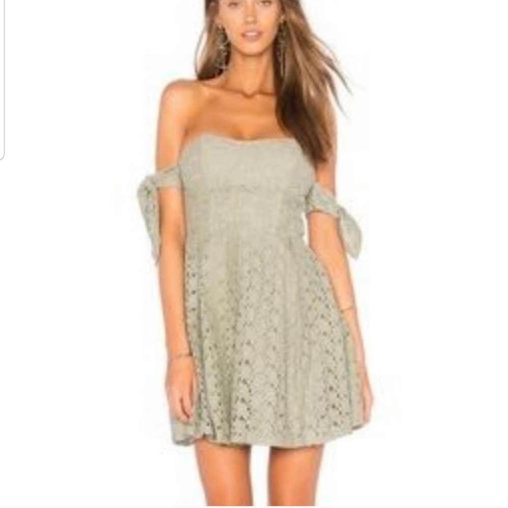 J.O.A. Los Angeles Off-the-shoulde lace dress NEW
